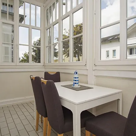 Ruhige Lage, Veranda, Gratis Nutzung Vom Ahoi Erlebnisbad - Moewe 01 * Goehren (Ruegen)